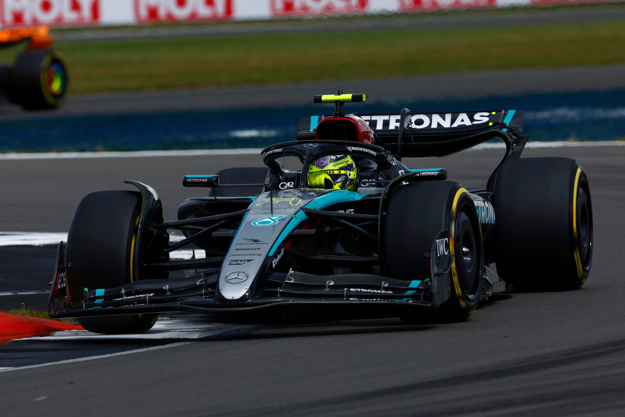 Lewis Hamilton Wins Silverstone Grand Prix After 946 Days