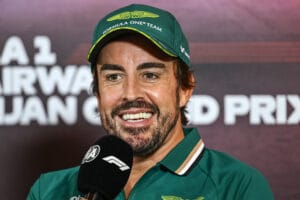 Fernando Alonso: veterano de F1 con hambre de más títulos para 2026