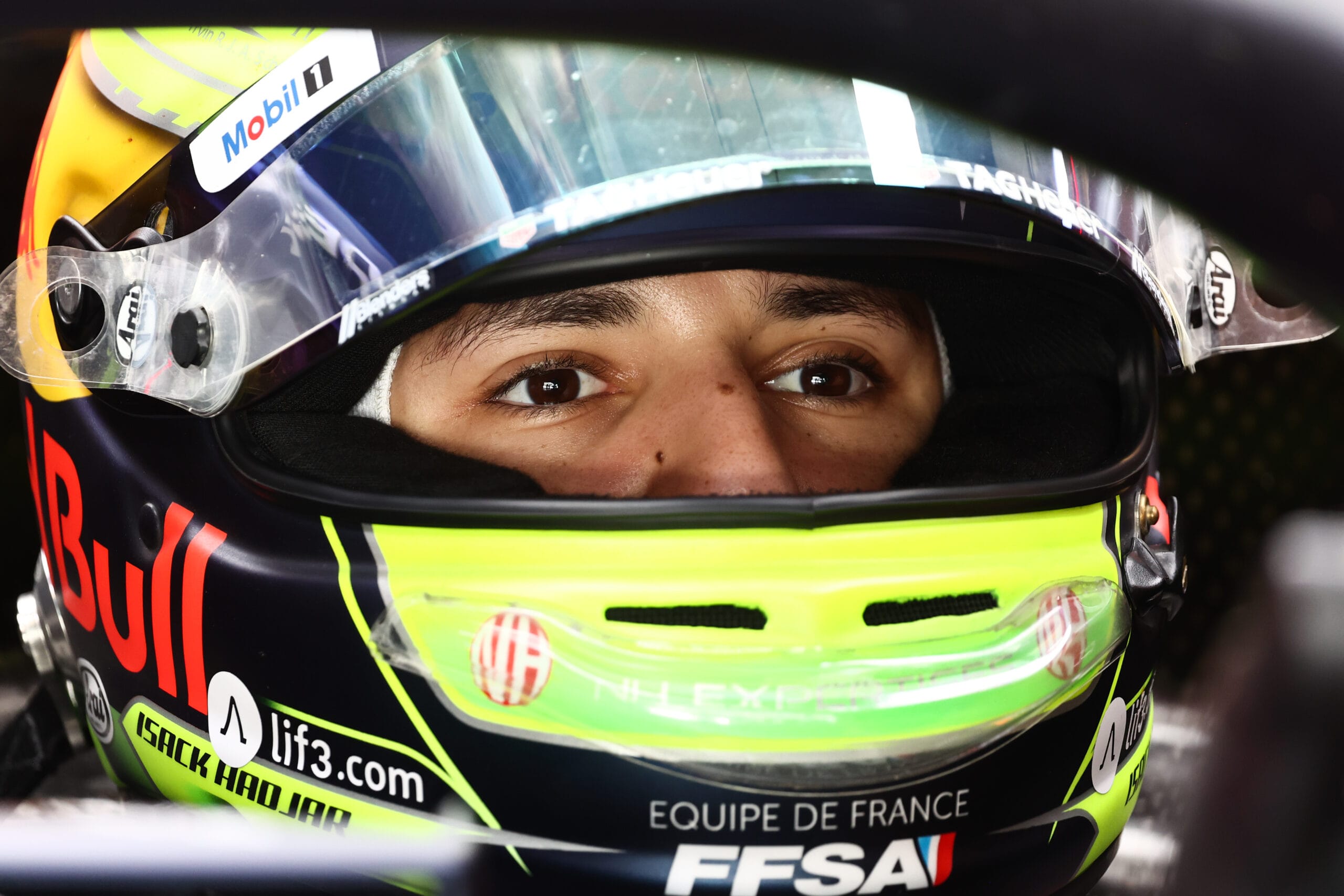 Isack Hadjar, novato franco-argelino, se une a Yuki Tsunoda en Racing Bulls