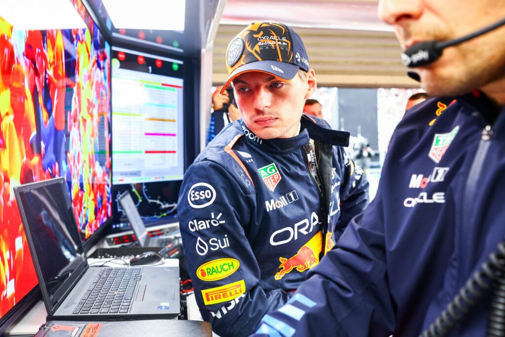 Driving Success: Oracle's Tech Fuels Red Bull F1 Team's Winning Strategies