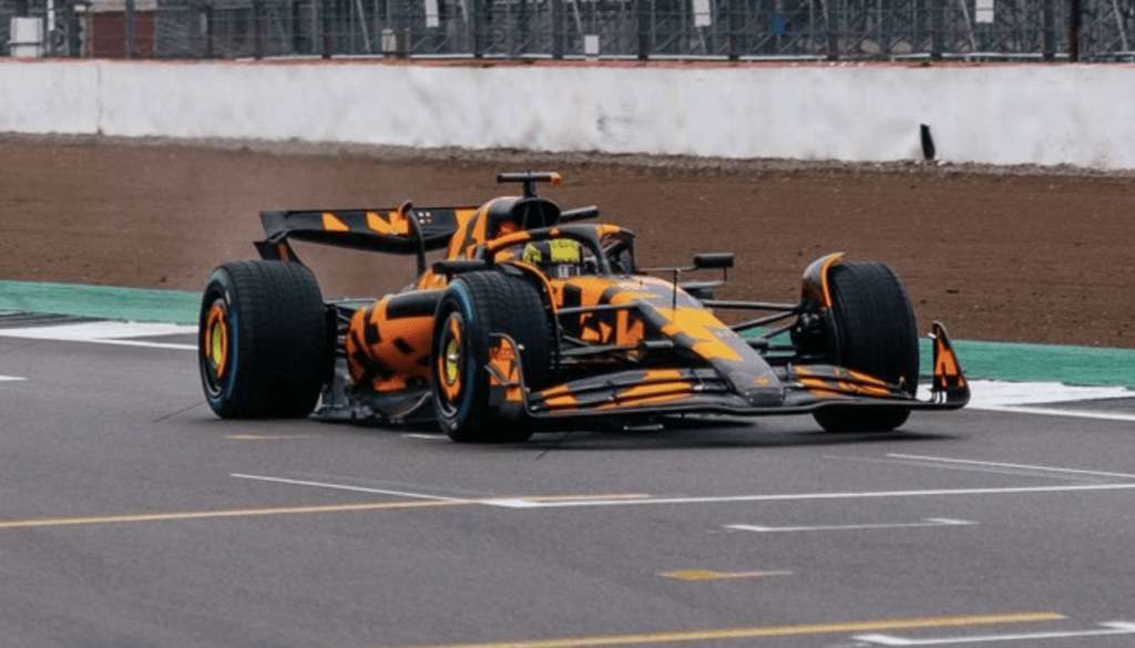McLaren Unveils MCL39 for 2025 F1 Season: First Look with Lando Norris and Oscar Piastri