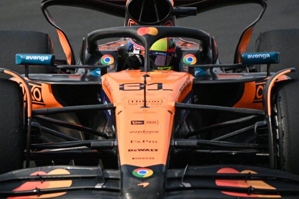 Piastri in car McLaren during the China GP 2025