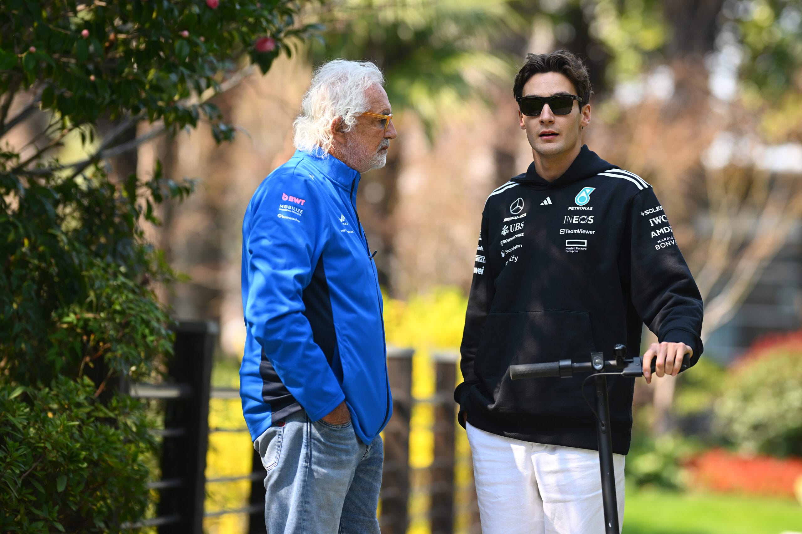 Carlos Sainz sorprendido en el GP de China F1