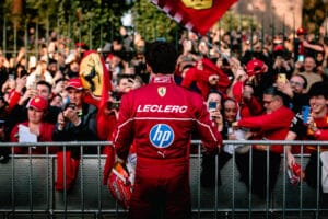 Leclerc y Hamilton deslumbran a los tifosi en Miln