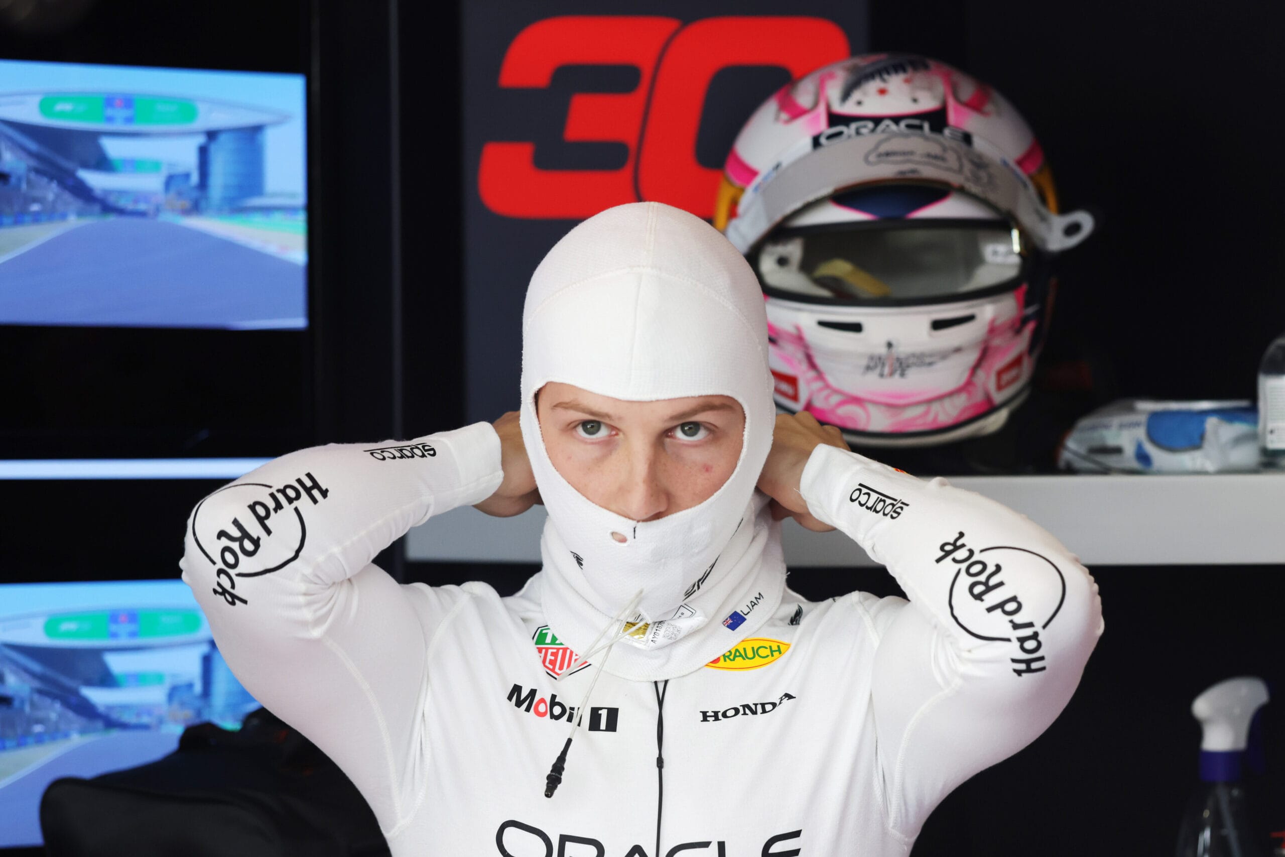 Tsunoda reemplaza a Lawson en Red Bull para 2025
