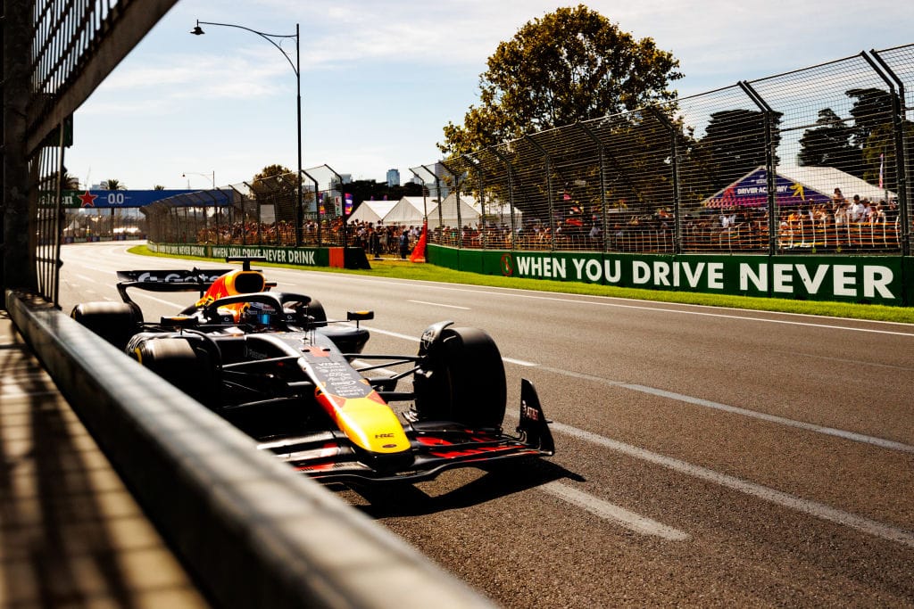 Verstappen Shines in Australian GP Practice Piastri Leads