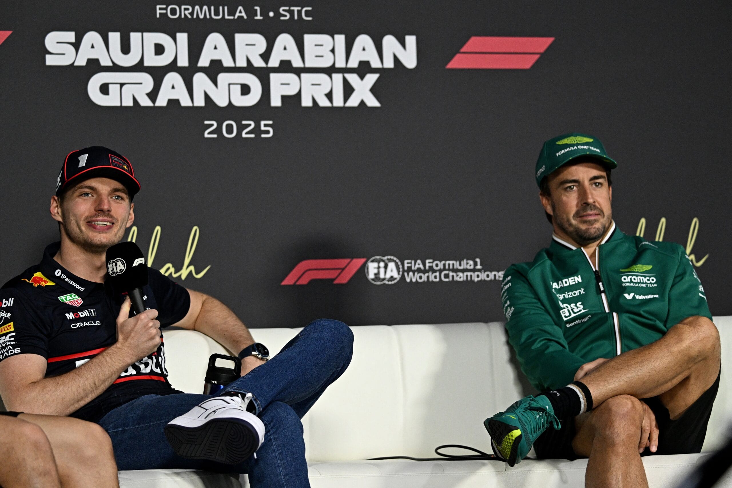 Alonso dispuesto a ceder su asiento a Verstappen en 2026