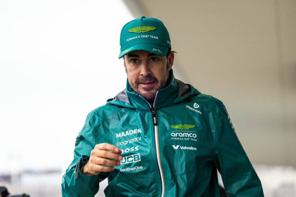 Alonso Praises Verstappen's Title Fight Amid 2012 Parallels