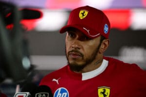 Hamilton decepcionado en Bahrein busca redencin con Ferrari