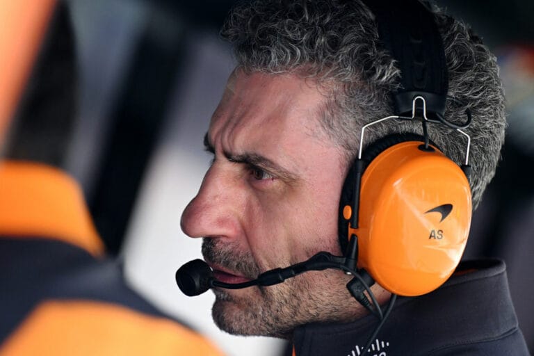 Norris Crashes in Jeddah Piastri Eyes Victory Over Verstappen