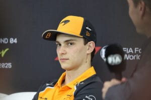 Oscar Piastri confa en McLaren ante pruebas en Espaa