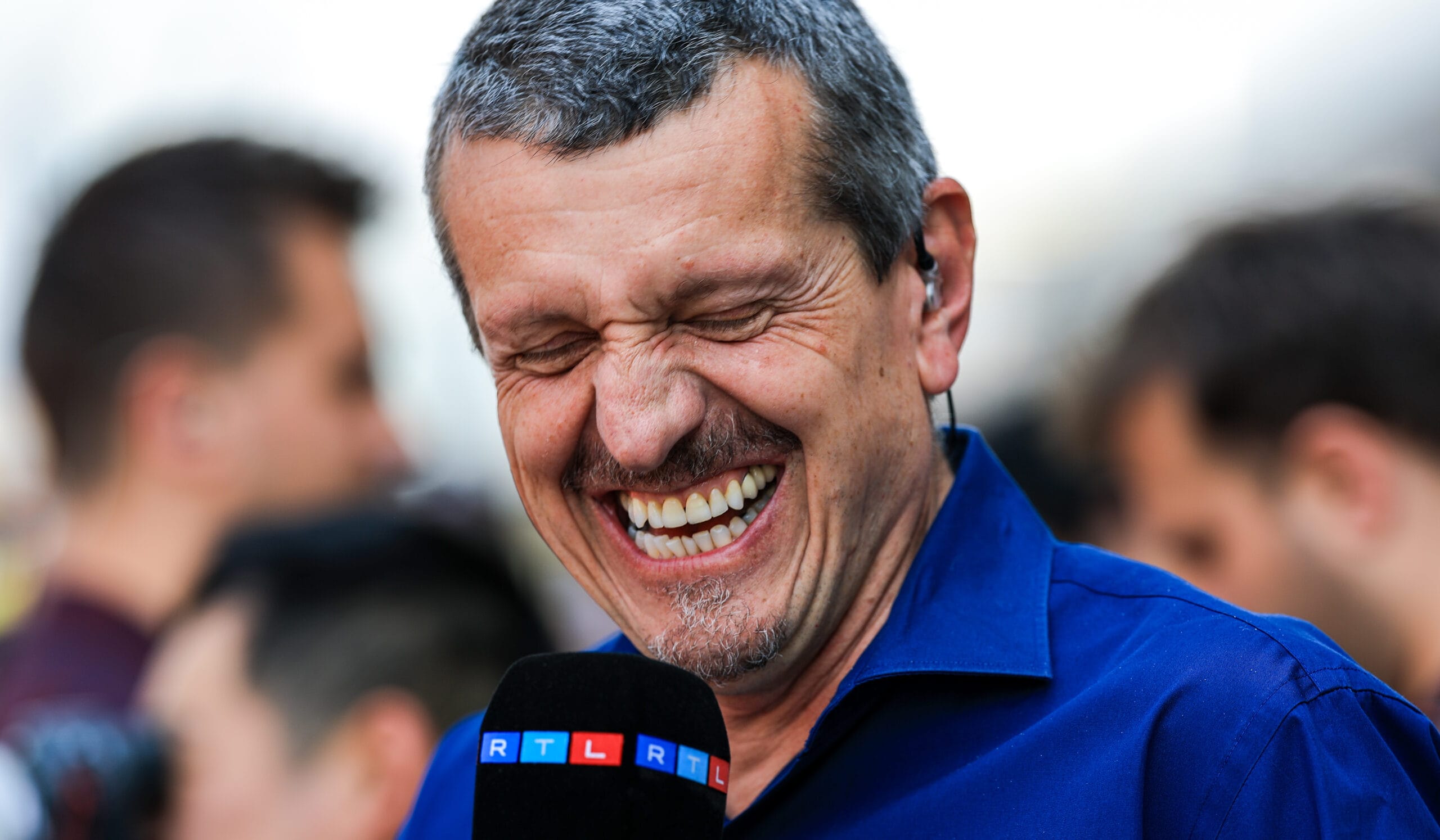 Steiner defiende a Verstappen tras crticas de Vowles