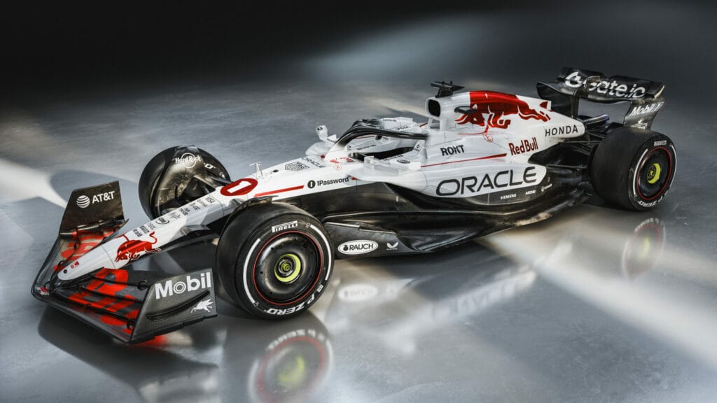 Verstappen Tsunoda Unveil Special Honda Livery in Japan