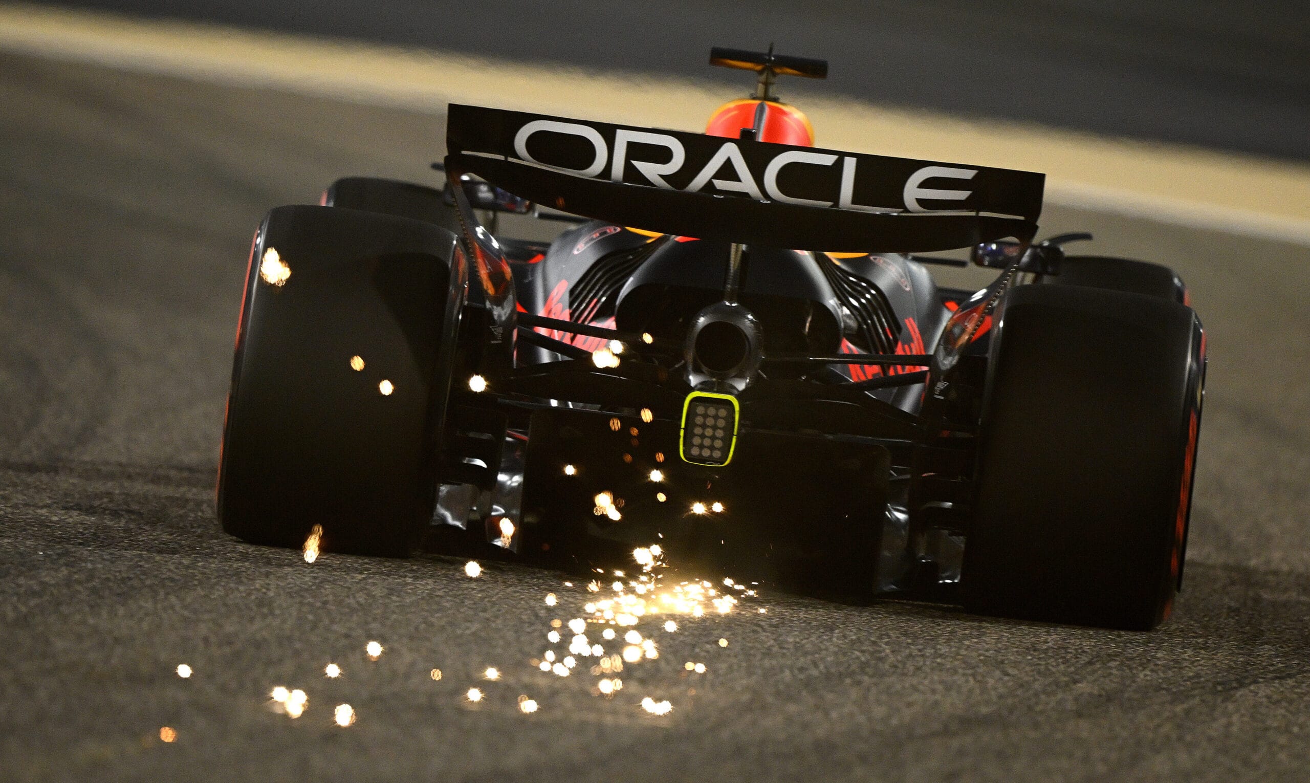 Verstappen y Leclerc alertan sobre dominio de McLaren en Bahrein