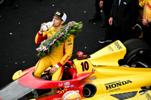 Alex Palou hace historia al ganar la Indy 500