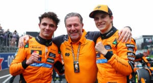 Damon Hill alaba a Zak Brown por el renacer de McLaren