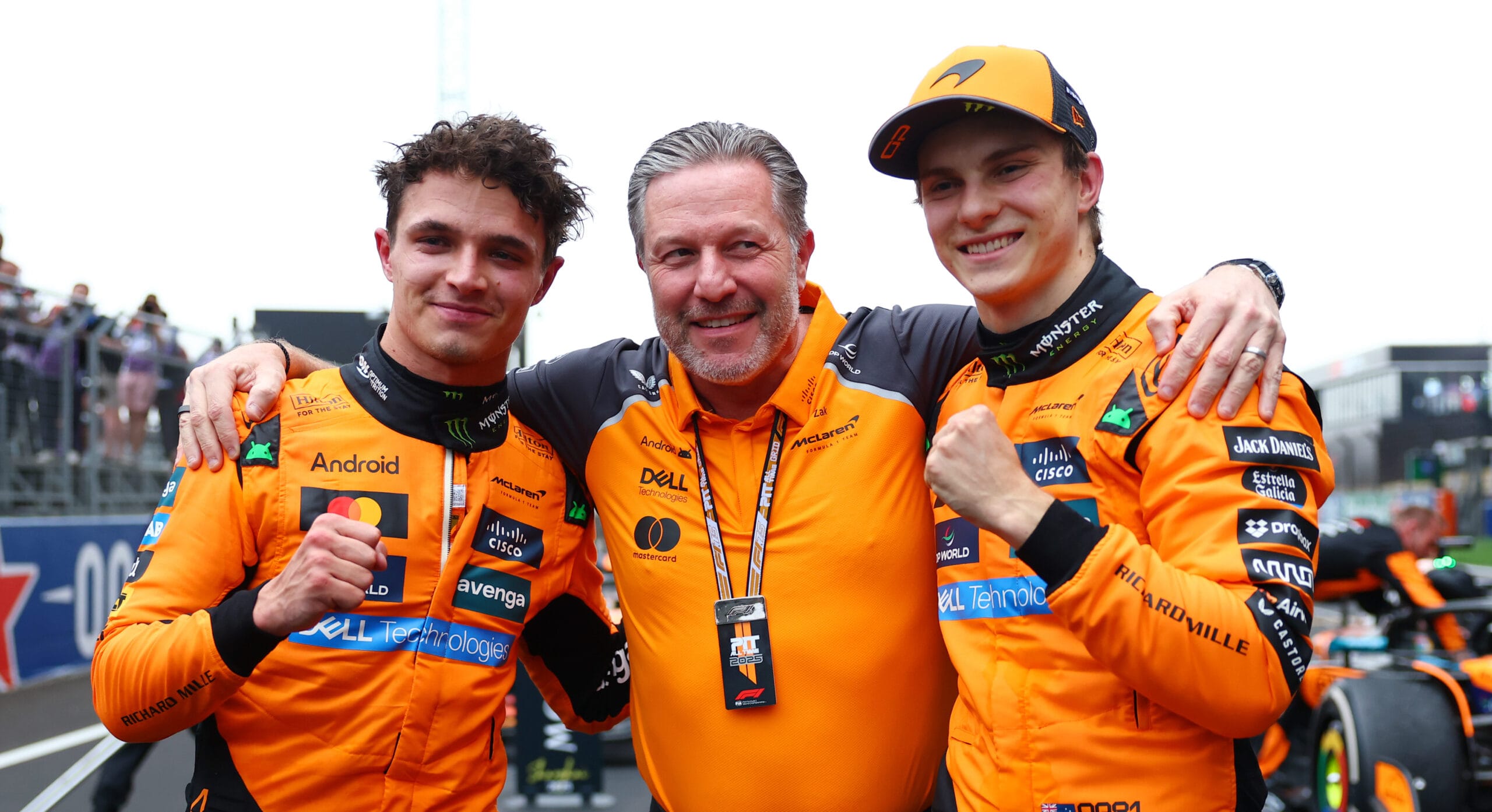 Damon Hill alaba a Zak Brown por el renacer de McLaren