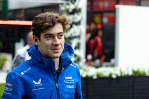 Franco Colapinto bajo presin en Alpine apoyado por Vowles