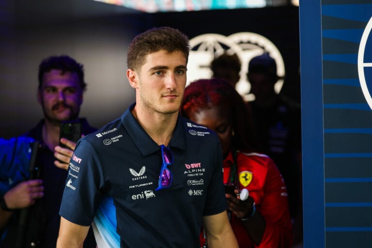 Jack Doohan abandona tras choque en GP de Miami
