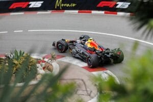Leclerc domina Mnaco Verstappen busca remontar