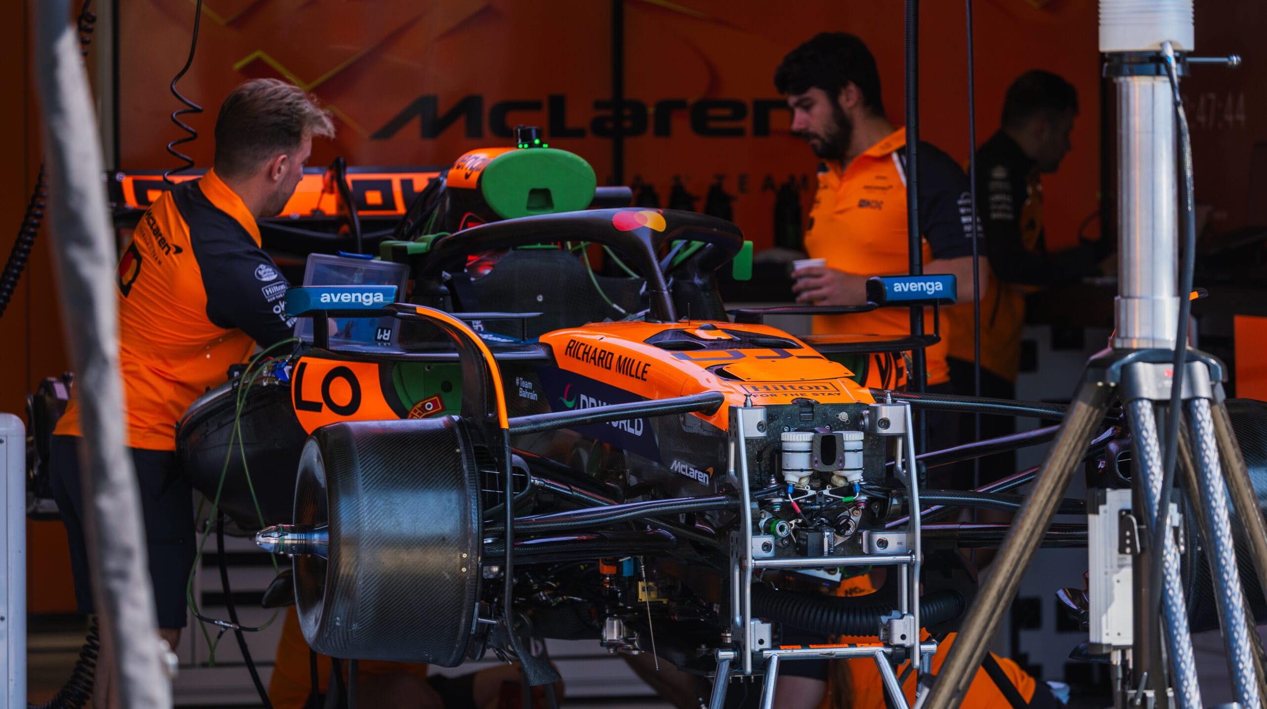 McLaren absuelto tras acusaciones de trucos ilegales