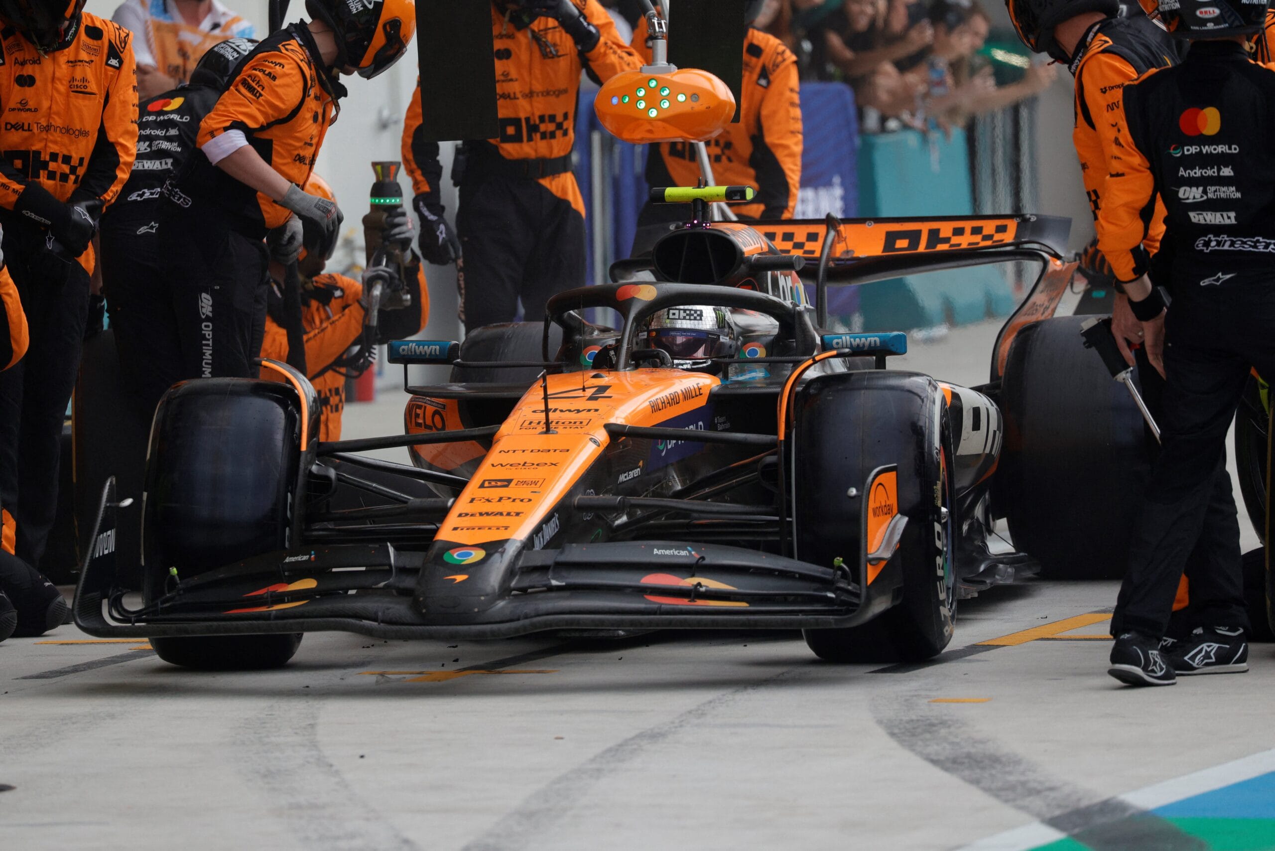 McLaren domina en Miami bajo la lupa de la FIA