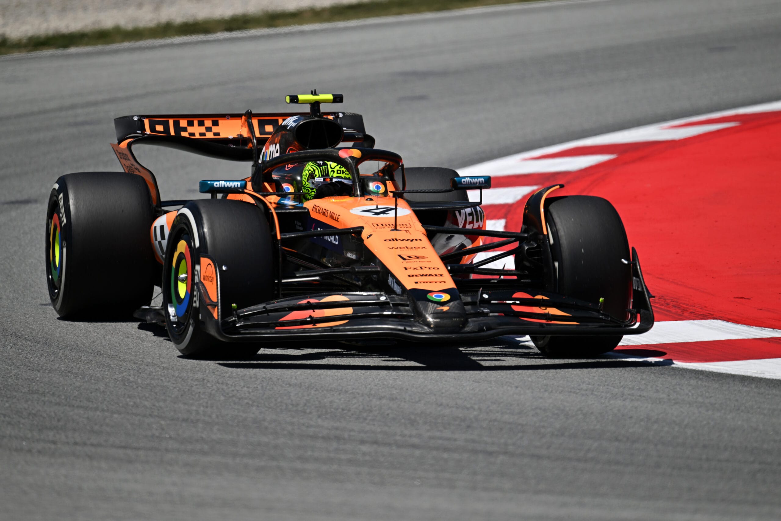 McLaren lidera en Espaa pese a nuevas regulaciones