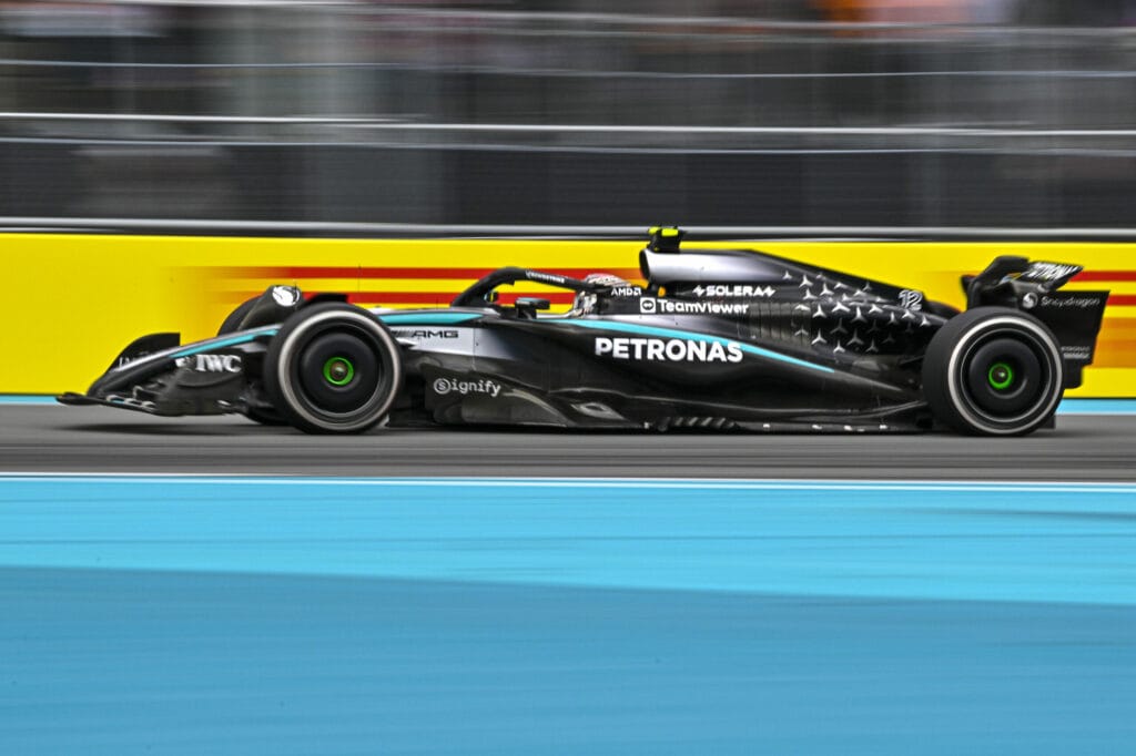 Mercedes promete mejoras visibles para próximas carreras
