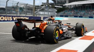 Piastri lidera prctica en Miami Verstappen tercero como padre