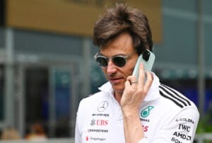 Russell busca victoria en Imola con mejoras de Mercedes