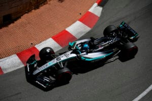 Russell y Antonelli sufren en clasificacin para Mercedes