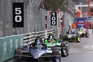 Vandoorne y Blais revelan secretos de radio en Frmula E