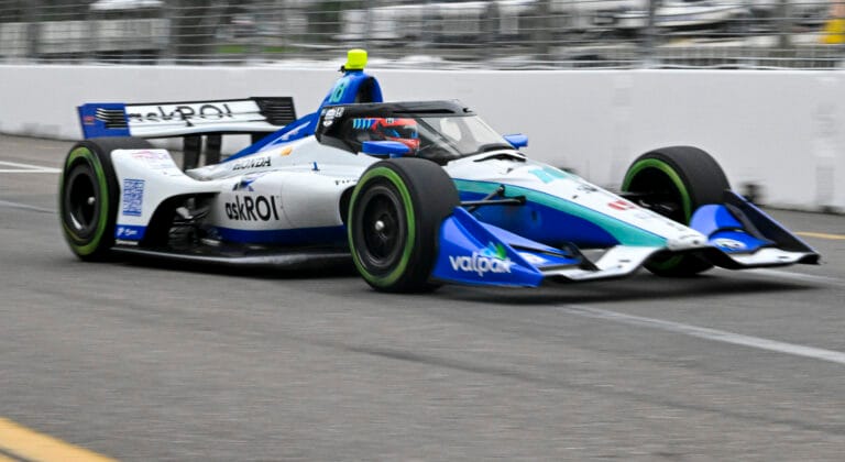 VeeKay Shines with P4 Finish at Alabama IndyCar