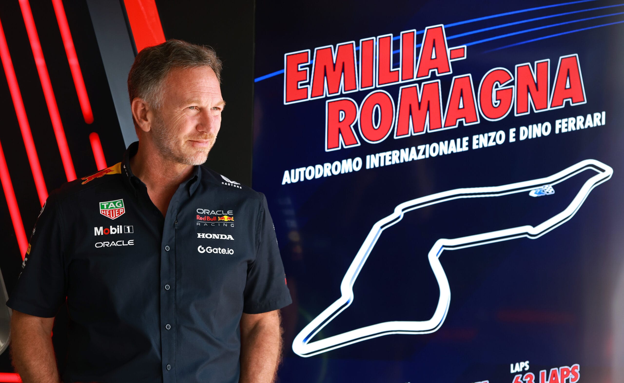 Verstappen brilla en Imola con audaz victoria para Red Bull