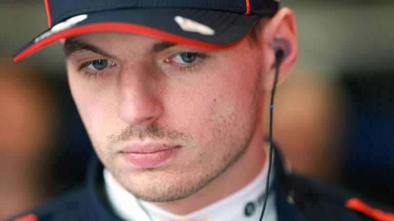 Verstappen enfrenta presin en el GP de Emilia-Romagna