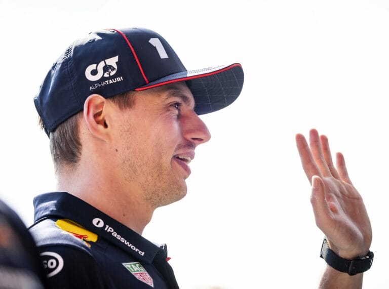 Verstappen rompe rcord en Nordschleife antes de Imola