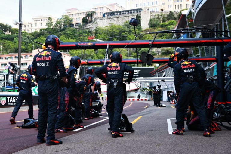 Verstappen y la estrategia de dos paradas en Mnaco