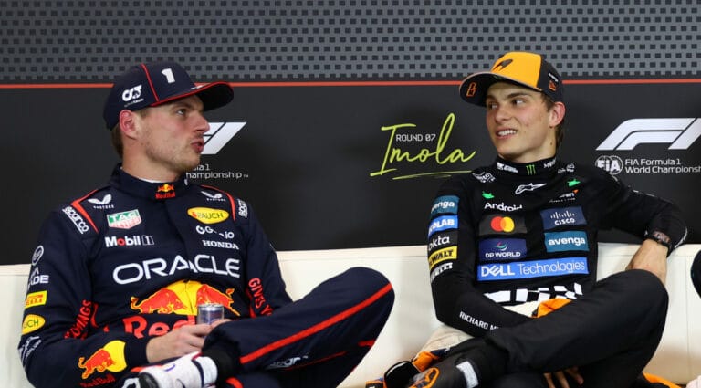Verstappen y Piastri defienden el icnico GP de Imola