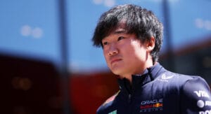 Villeneuve: Tsunoda bajo presin por Hadjar en Red Bull
