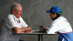Yuki Tsunoda se acerca a Verstappen en Red Bull