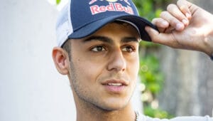 Arvid Lindblad Secures F1 Super License at 17