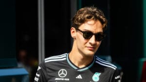 George Russell sin contrato Mercedes considera a Verstappen