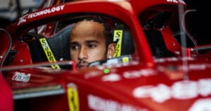 Hamilton enfocado en cambios internos de Ferrari para 2026