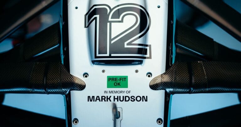 Mercedes rinde homenaje a Mark Hudson en el GP de Austria