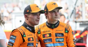 Norris y Piastri lideran McLaren hacia la gloria en 2025