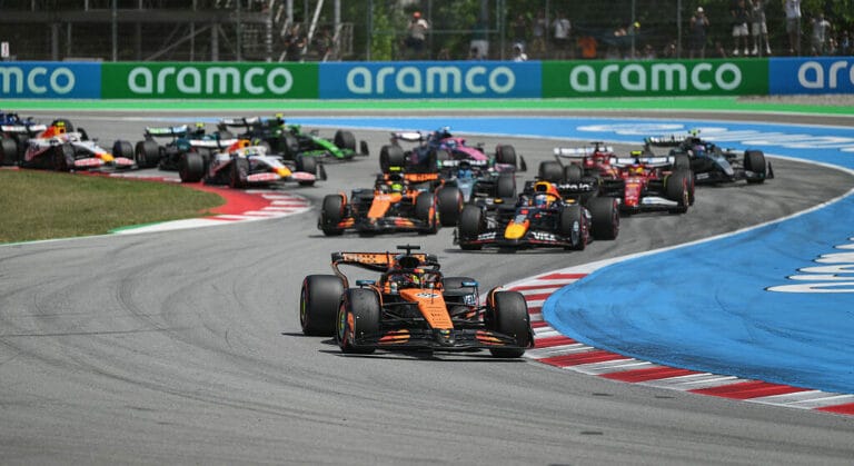 Piastri triunfa en el GP de Espaa Verstappen penalizado
