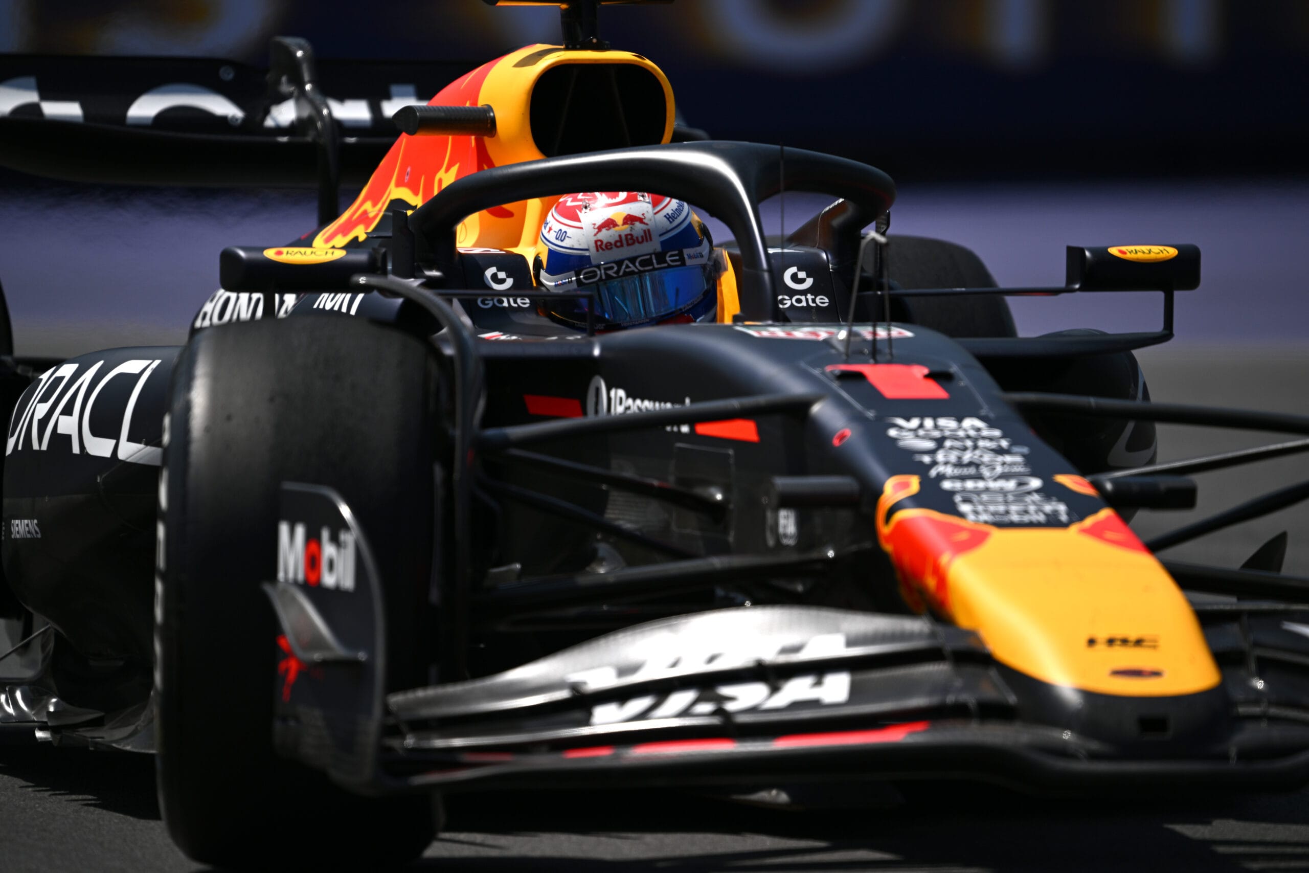 Verstappen busca remontada crucial en Silverstone y Spa