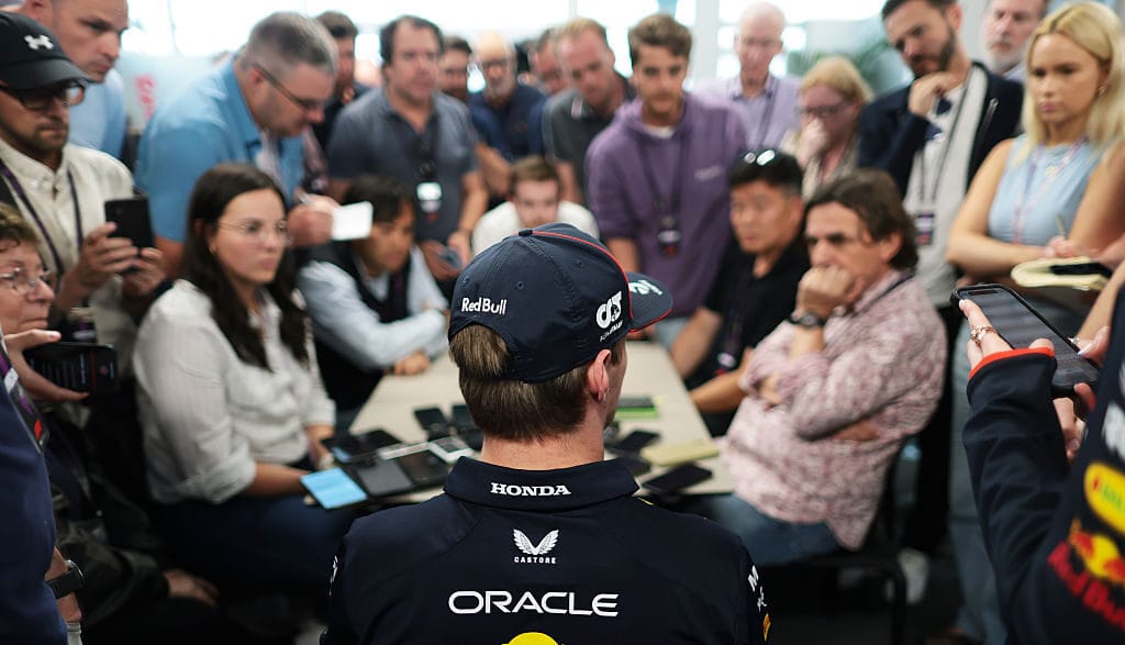 Verstappen desafiante en Montreal tras incidente con Russell