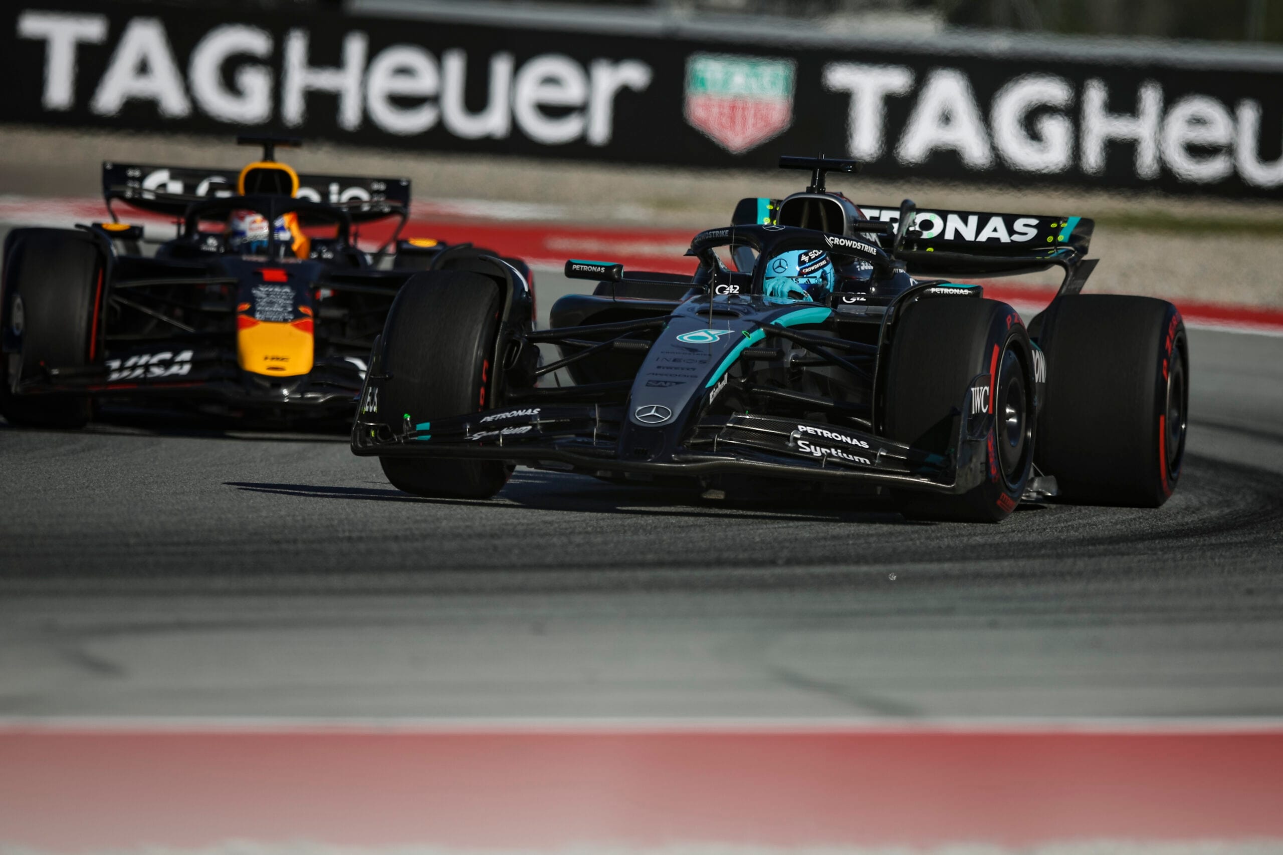 Verstappen Russell choque en Espaa expone fallo FIA