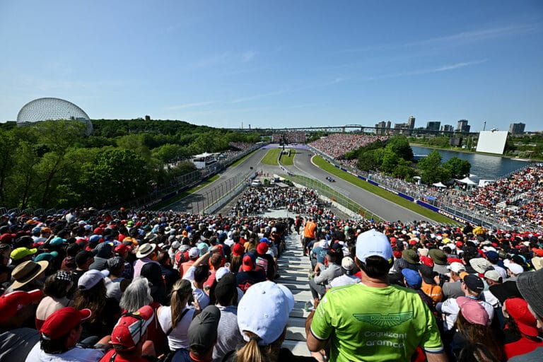Verstappen y Russell listos para un duelo pico en Canad